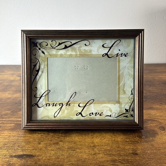 NWT Brown Live Laugh Love Photo Wooden Frame - Picture 8 of 8
